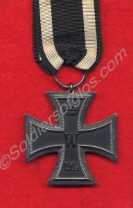 German Iron Cross, dating from 1914. Captured by "