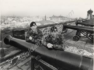 Privates Musto (left) and Perrins (right) of the G