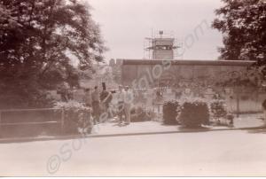 Soldiers of the Gloucestershire Regiment next to t