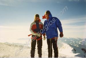 Lieutenant Darke and Private Roberts on Summit of