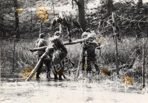 Obstacle crossing task. Gloucestershire Regiment a