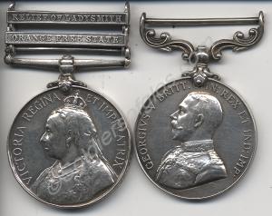 Group of two medals; Queen's South Africa Medal wi
