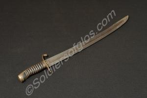 Short hanger or sword bayonet with a broken hilt a