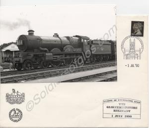 Locomotive 5017 "The Gloucestershire Regiment" wit
