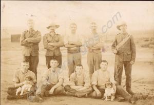 Soldiers of the Gloucestershire Regiment. Brandfor