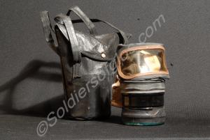 War Department issue respirator, 1938, with case i