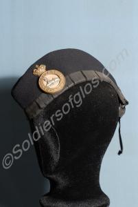 Other Ranks Glengarry cap with red pom-pom. Glouce