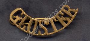 Gloster Shoulder title badge, in brass. 3013 Priva