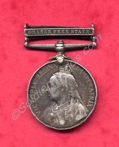 Queen's South Africa Medal (minus ribbon) with cla
