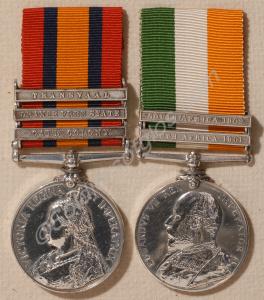 Group of two medals; Queen's South Africa Medal wi